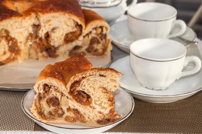 Gubana: la ricetta friulana con la frutta secca e il cacao Gubana