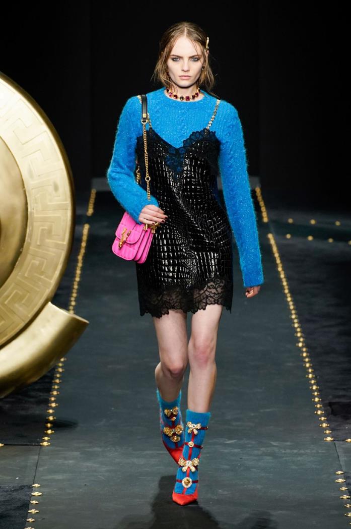 Miniabito stampa cocco I colori vitaminici in passerella per Versace