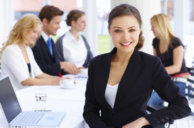 Una donna in azienda: una vera risorsa grazie alle sue peculiarità Le donne in azienda apportano molteplici benefici