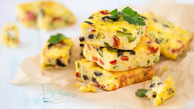 Frittata di riso e verdure Frittata di riso e verdure miste