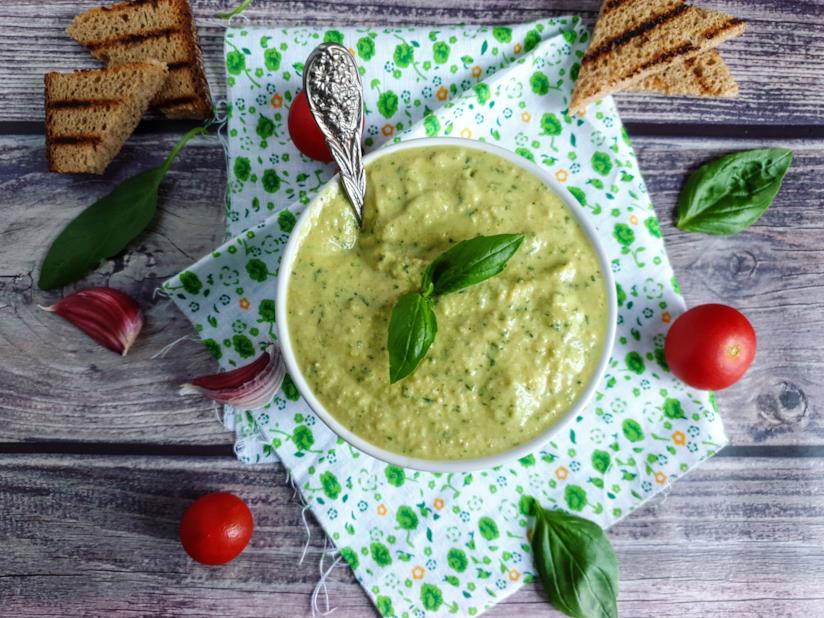 Hummus Salsa al basilico