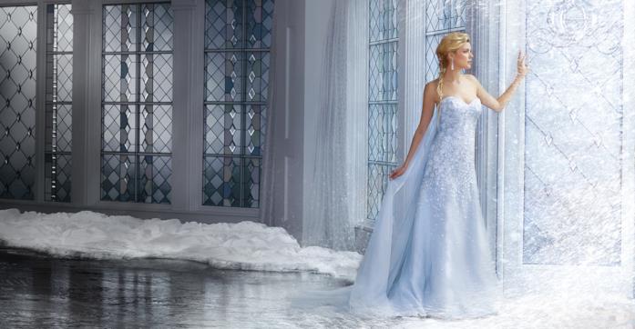 L'abito da sposa ispirato ad Elsa L'abito da sposa di Alfred Angelo ispirato a Frozen