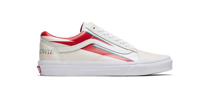 Modello Sk8-Hi della Vans Collection dedicata a Bowie Modello Vans Sk8-Hi bianche e rosse