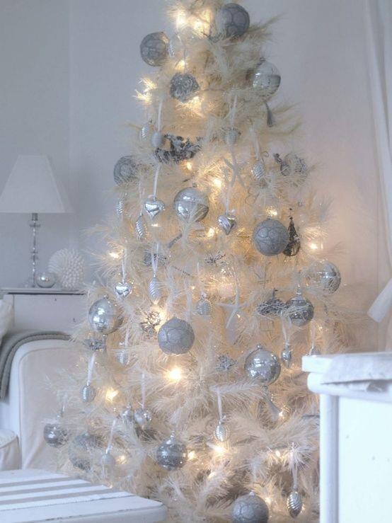 Albero bianco e argento Albero di Natale bianco e argento