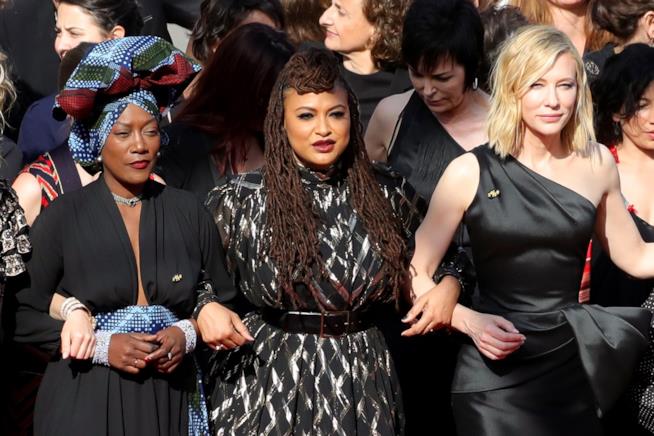 Le donne del cinema in marcia contro le discriminazioni a Cannes 2018 Cate Blanchett e le sue colleghe a Cannes