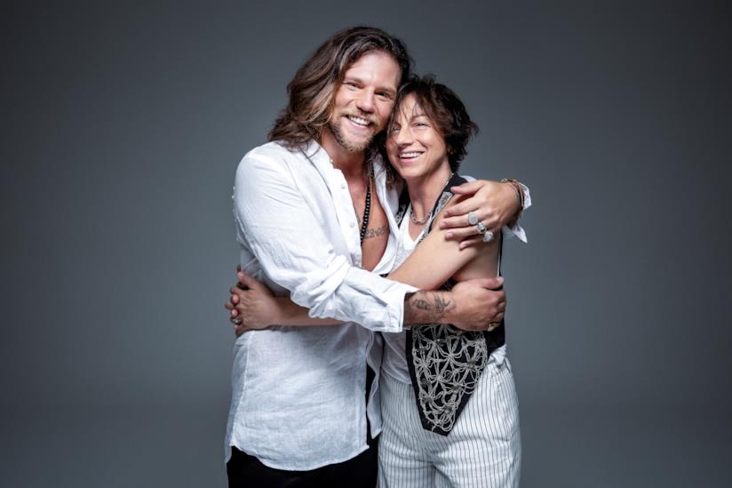 Enrico Nigiotti e Gianna Nannini: Complici nel nuovo singolo in duetto Enrico Nigiotti duetta con Gianna Nannini nel singolo Complici