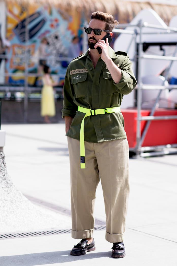 Street style Pitti Uomo 96, giacca militare Street style Pitti Uomo 96