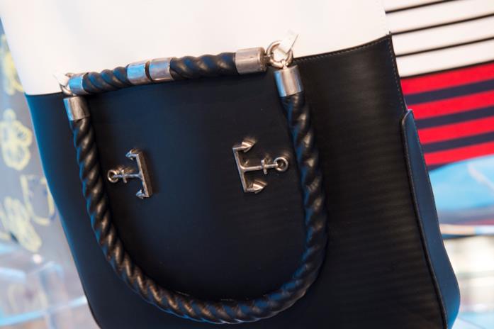 Borsa Furla Borsa blu Furla con ancore