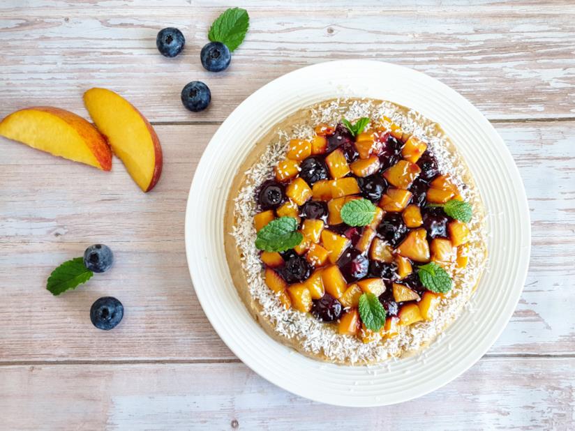 Crostata pesche e mirtilli Dolce con frutta
