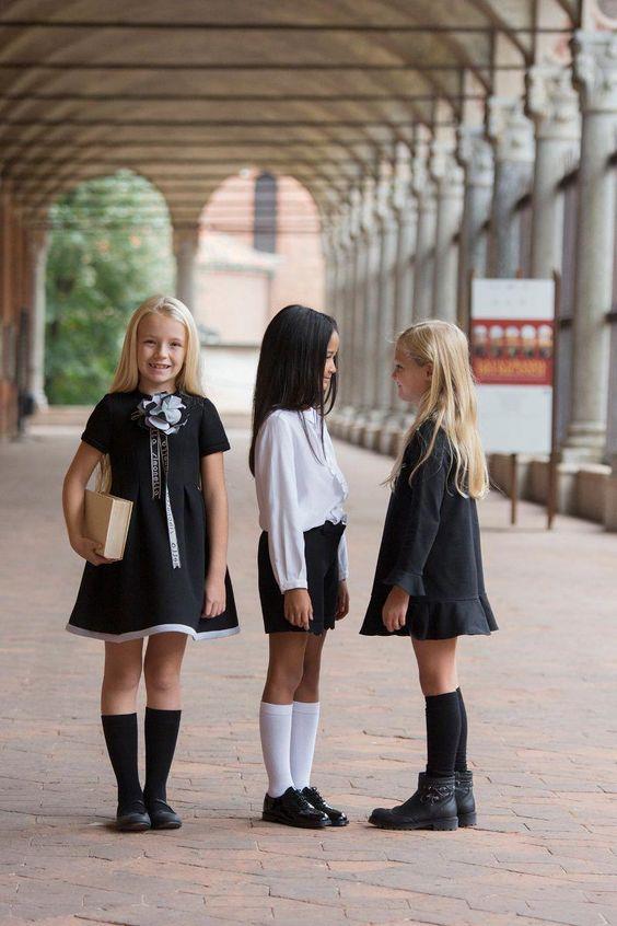 vestire i bambini per la scuola vestire i bambini al rientro dalle vacanze invernali