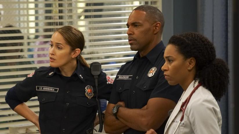 Ecco come saranno gestiti i crossover tra Grey's Anatomy e Station 19 nella prossima stagione Uno dei crossover tra Grey's Anatomy e Station 19