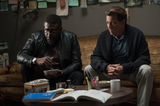 Una scena di City of Lies - L'ora della verità di Brad Furman Forest Whitaker e Johnny Depp alla scoperta deldi Notorious B.I.G.
