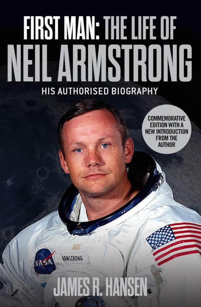First man La copertina del libro First Man: The Life of Neil A. Armstrong