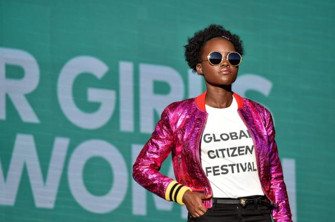 Lupita Nyong'o sbotta contro Grazia UK, che ha ritoccato una sua foto Primo piano di Lupita Nyong'o