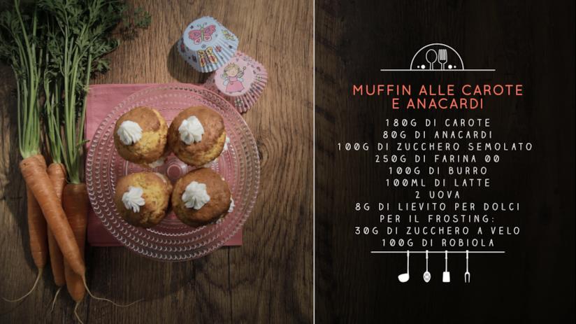 Muffin con carote, anacardi e farcia alla robiola Muffin con carote e anacardi
