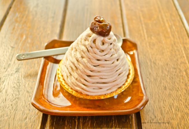 Torta Mont Blanc di castagne Mont Blanc a base di castagne