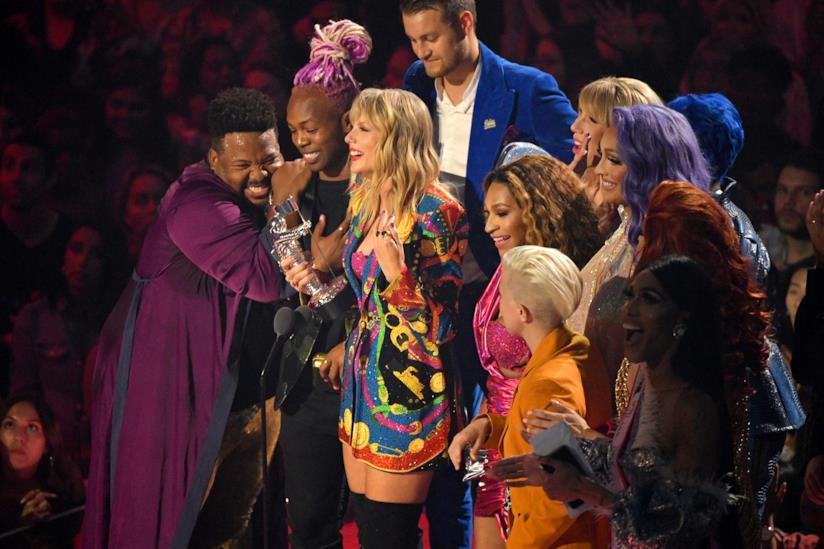 MTV VMA 2019: l'elenco dei vincitori e i momenti clou della serata Taylor Swift premiata agli MTV VMA 2019