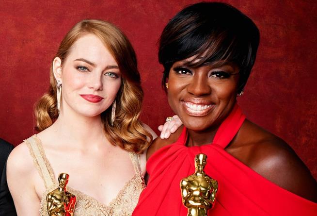 Le attrici che hanno parlato dell'equal pay a Hollywood: Viola Davis ed Emma Stone tra le tante Emma Stone e Viola Davis