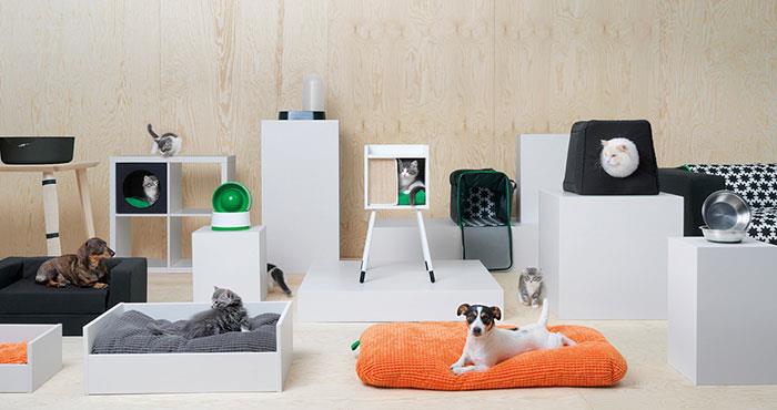 cani e gatti sui mobili ikea per animali domestici Cani e gatti adagiati in cucce e su cuscini nella linea Lurvig di Ikea