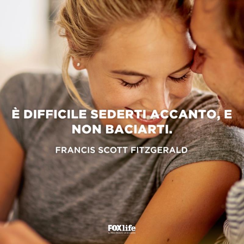 Citazione Scott Coppia abbracciata sorride