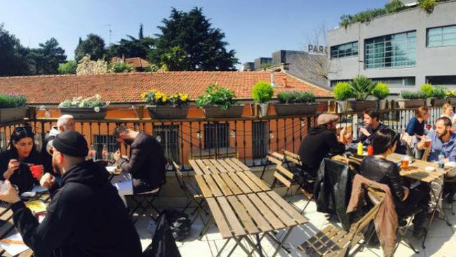 East Market Diner a Milano La terrazza di East Market Diner a Milano