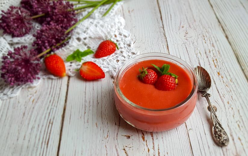 Crema di fragole Barattolino con crema rossa
