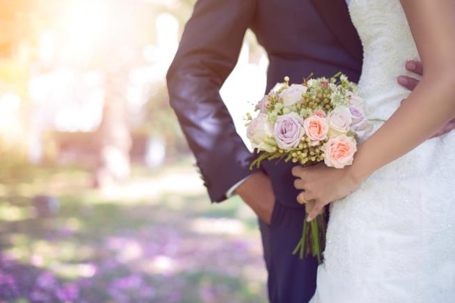 Auguri di matrimonio simpatici Frasi matrimonio divertenti