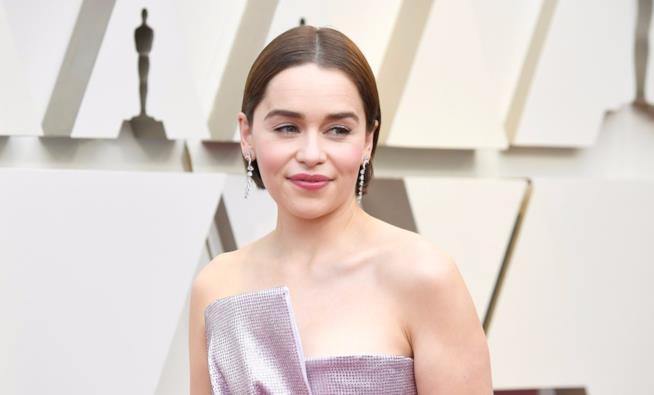 Emilia Clarke ha rischiato di morire 2 volte Emilia Clarke in primo piano