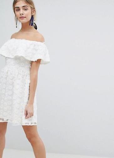 Vestitino da cerimonia con scollo alla Bardot