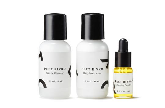 Il travel kit Peet Rivko Il travel kit di prodotti beauty usato da Aubrey Plaza