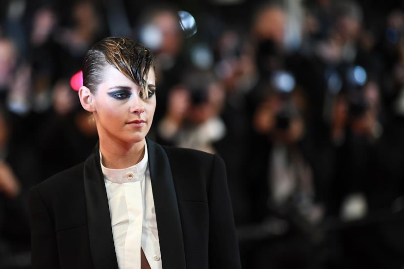 La protagonista del cinecomic Batgirl somiglierà a Kristen Stewart L'attrice Kristen Stewart