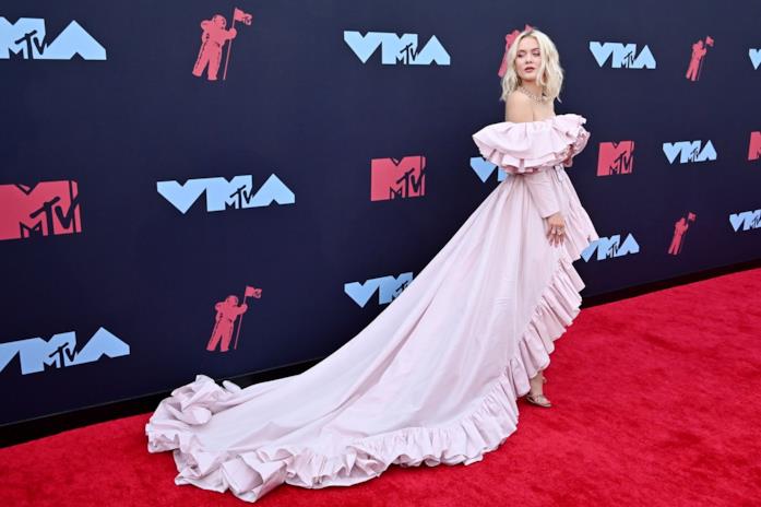 Zara Larsson Zara Larsson sul red carpet VMA 2019