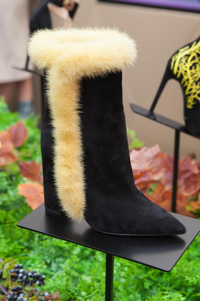 Stivali autunno 2019 Stivali neri con pelo autunno 2019