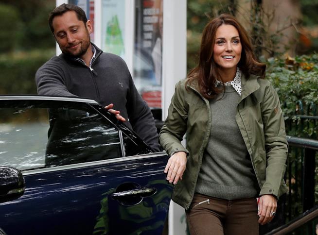 Rientro al lavoro super casual per la Duchessa Kate Middleton Kate Middleton