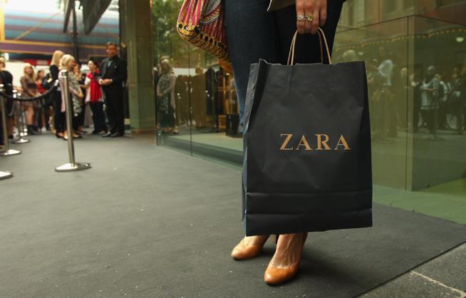 Zara - saldi estivi Un sacchetto di Zara