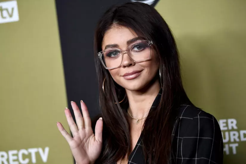 Sarah Hyland su Instagram mostra la sua cicatrice Sarah Hyland
