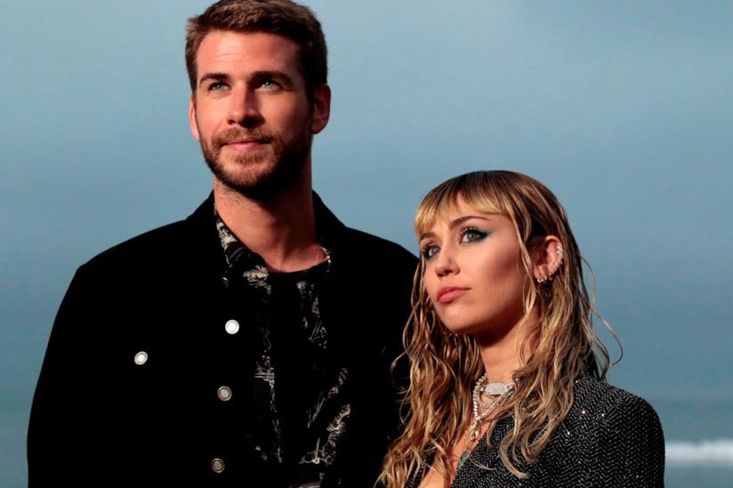 Liam Hemsworth e Miley Cyrus hanno deciso di divorziare Liam Hemsworth e Miley Cyrus