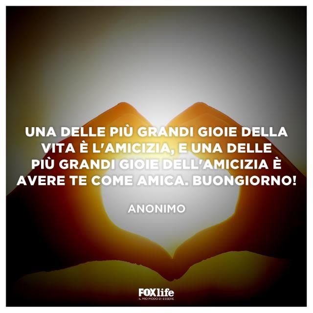 Una delle più grandi gioie della vita è l'amicizia, e una delle più grandi gioie dell'amicizia è avere te come amica. Buongiorno! Una delle più grandi gioie della vita è l'amicizia, e una delle più grandi gioie dell'amicizia è avere te come amica. Buongiorno!