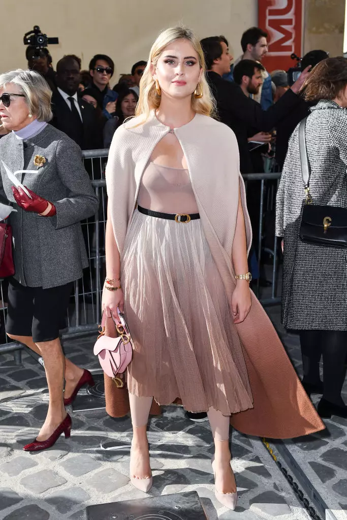 Valentina Ferragni, sorella di Chiara La sorella di Chiara Ferragni alla sfilata Dior