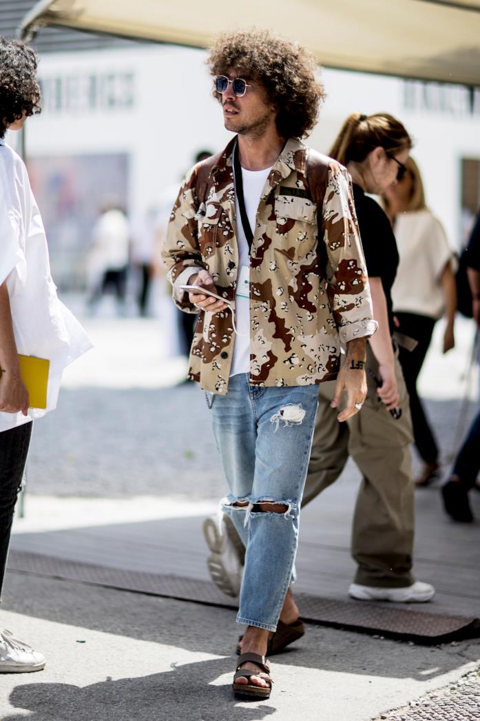 Street style Pitti Uomo 96, giacca militare Street style Pitti Uomo 96