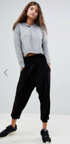 Pantaloni neri