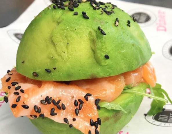 Torna a Milano l'Avocado Week Avocado Burger