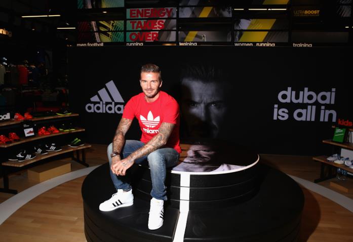 David Beckham con le adidas superstar alte David Beckham con le adidas superstar alte