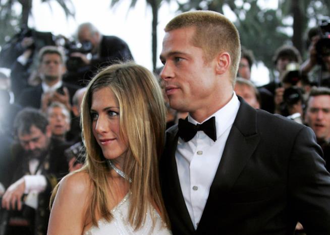 Le clamorose separazioni delle star Brad Pitt con Jennifer Aniston, ai tempi del loro matrimonio