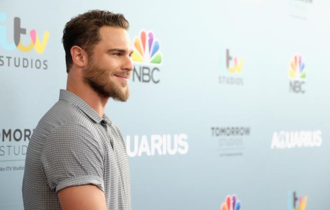 Il Jack Gibson di Station 19 è in vacanza in Italia! Grey Damon di Station 19 è in Italia