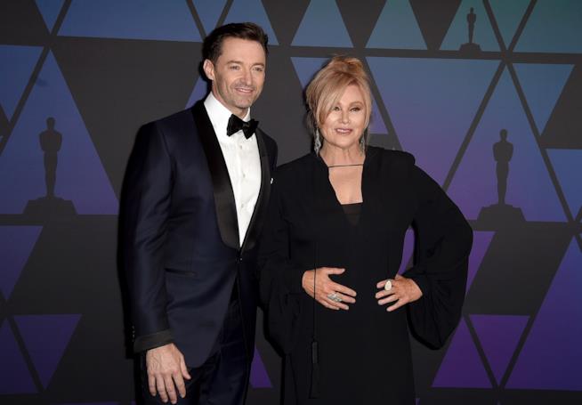 Hugh Jackman svela la sua romantica tradizione per il compleanno della moglie Deborra-Lee Furness e Hugh Jackman