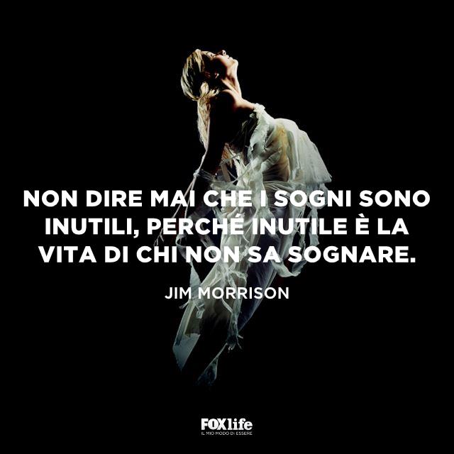 Citazione Jim Morrison Ballerina protesa verso l'alto