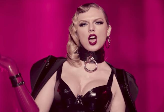 Taylor Swift e il video del nuovo singolo Look What You Made Me Do Un'immagine tratta dal video di Look What You Made Me Do