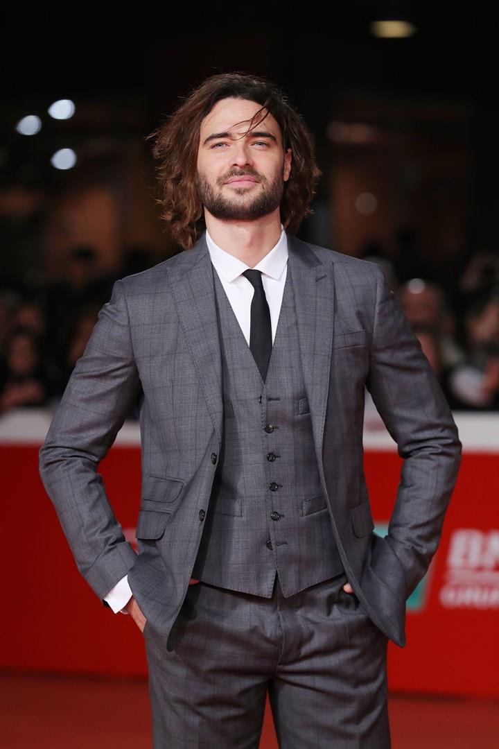 Giulio Berruti svela di avere la fibromialgia Giulio Berruti sul red carpet