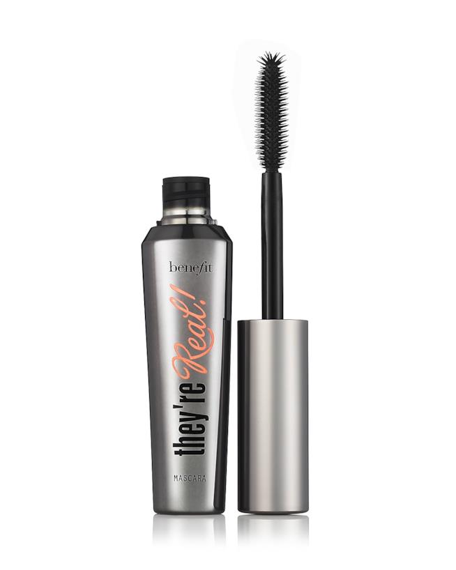 They’re Real mascara allungante They’re Real di Benefit